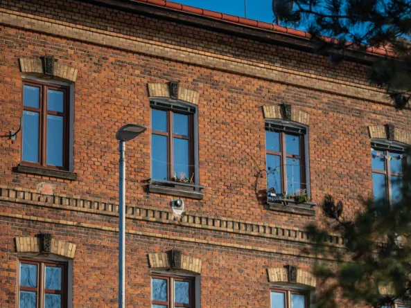 1707912681-lumen-1000-x-550-px-25-resize-fill-1920-1080