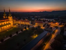 DJI_20261005185345_0940_D_11zon